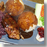 Entenbrust mit Rotkohl und Klößen